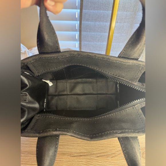 Marc Jacobs Black small Tote Bag - Picture 6 of 10